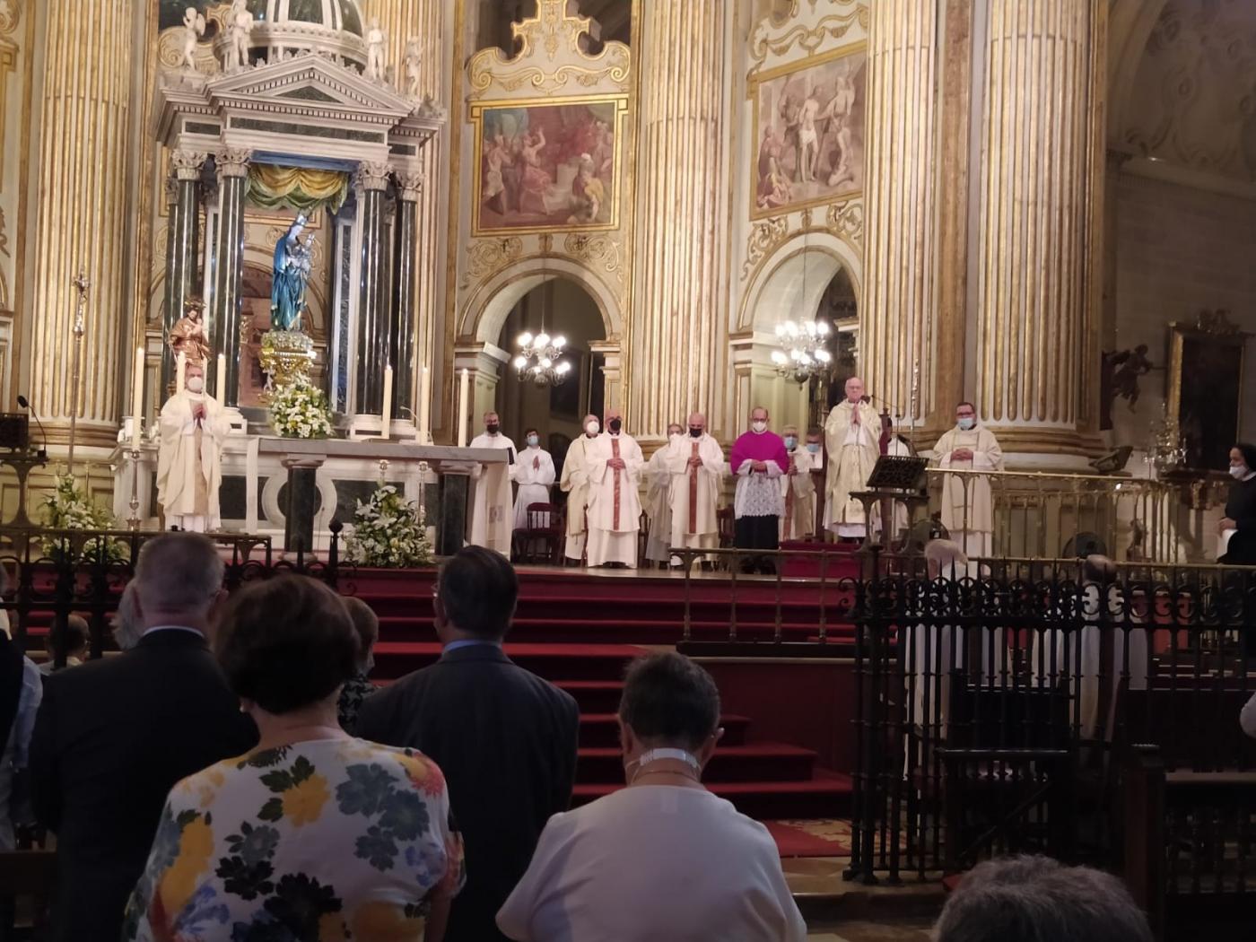 Celebración en la Catedral de Málaga de las bodas de oro episcopales de Mons. Ramón Buxarrais
