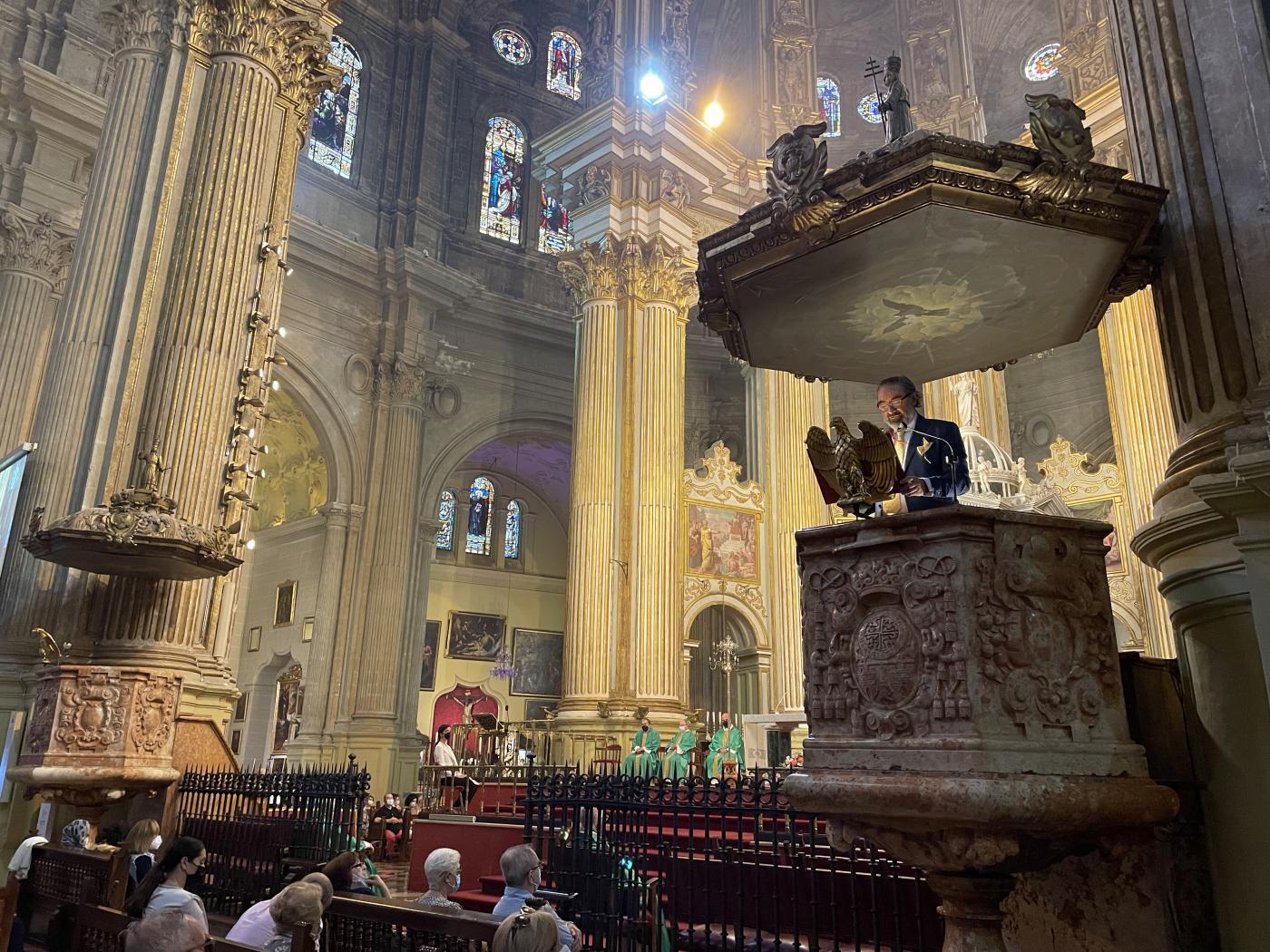 Celebración de la apertura de la fase sinodal diocesana en la Catedral de Málaga // E. LLAMAS