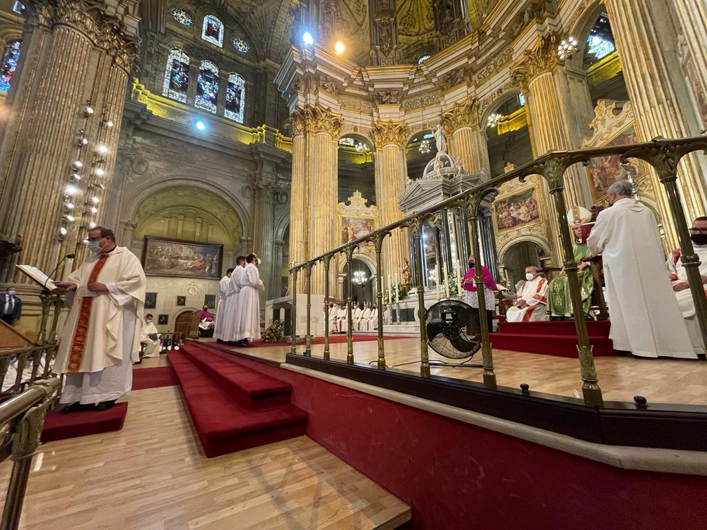 Ordenación diaconal de Aaron Benzaquen, Santiago Bremermann, Eduardo Muñoz, Rafael López y Juan Manuel Caracuel // E. LLAMAS