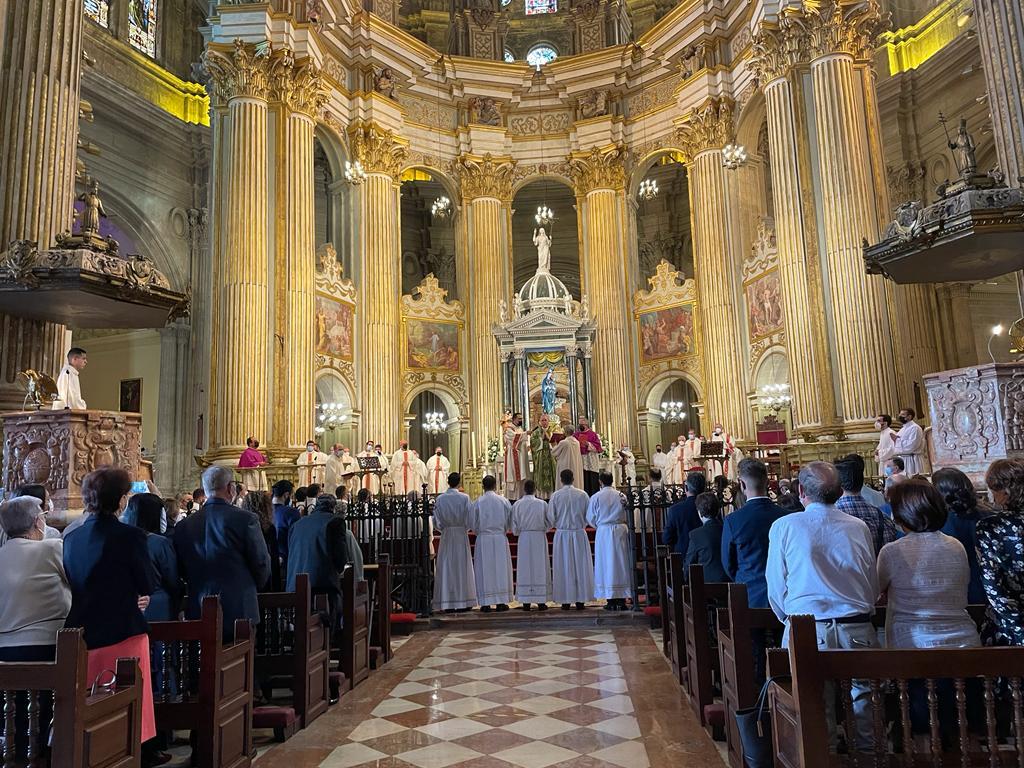 Ordenación diaconal de Aaron Benzaquen, Santiago Bremermann, Eduardo Muñoz, Rafael López y Juan Manuel Caracuel // E. LLAMAS