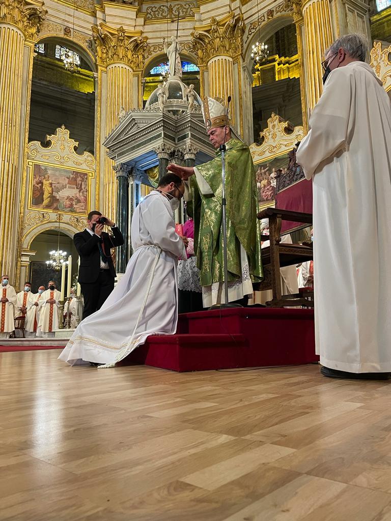 Ordenación diaconal de Aaron Benzaquen, Santiago Bremermann, Eduardo Muñoz, Rafael López y Juan Manuel Caracuel // E. LLAMAS