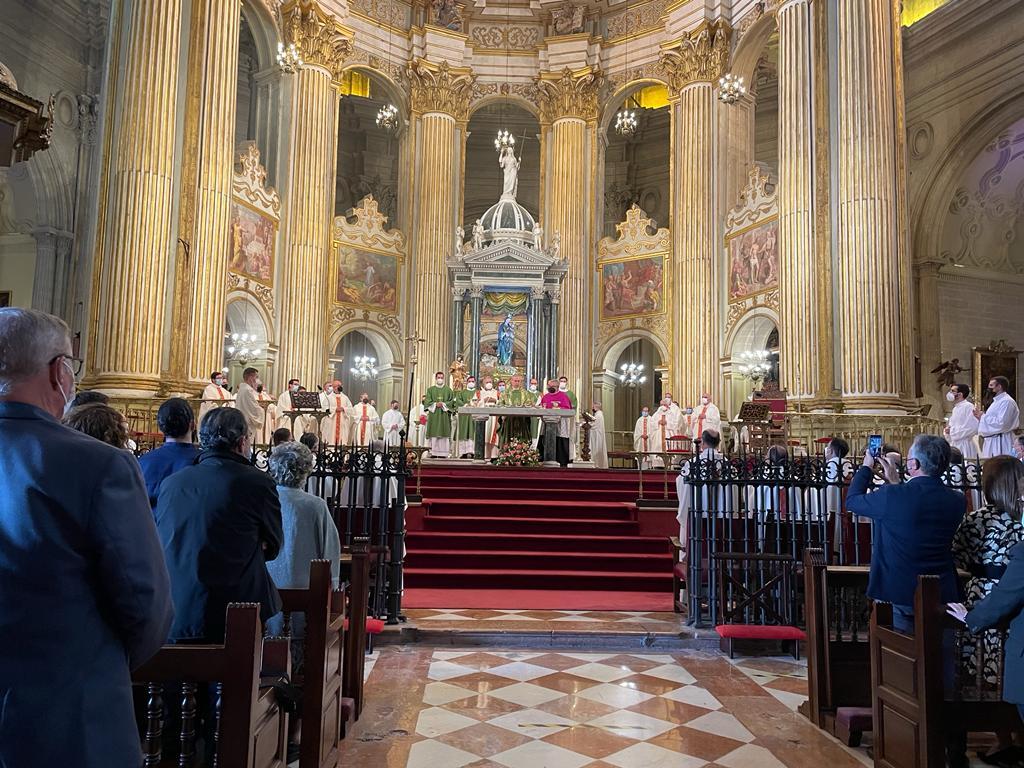 Ordenación diaconal de Aaron Benzaquen, Santiago Bremermann, Eduardo Muñoz, Rafael López y Juan Manuel Caracuel // E. LLAMAS