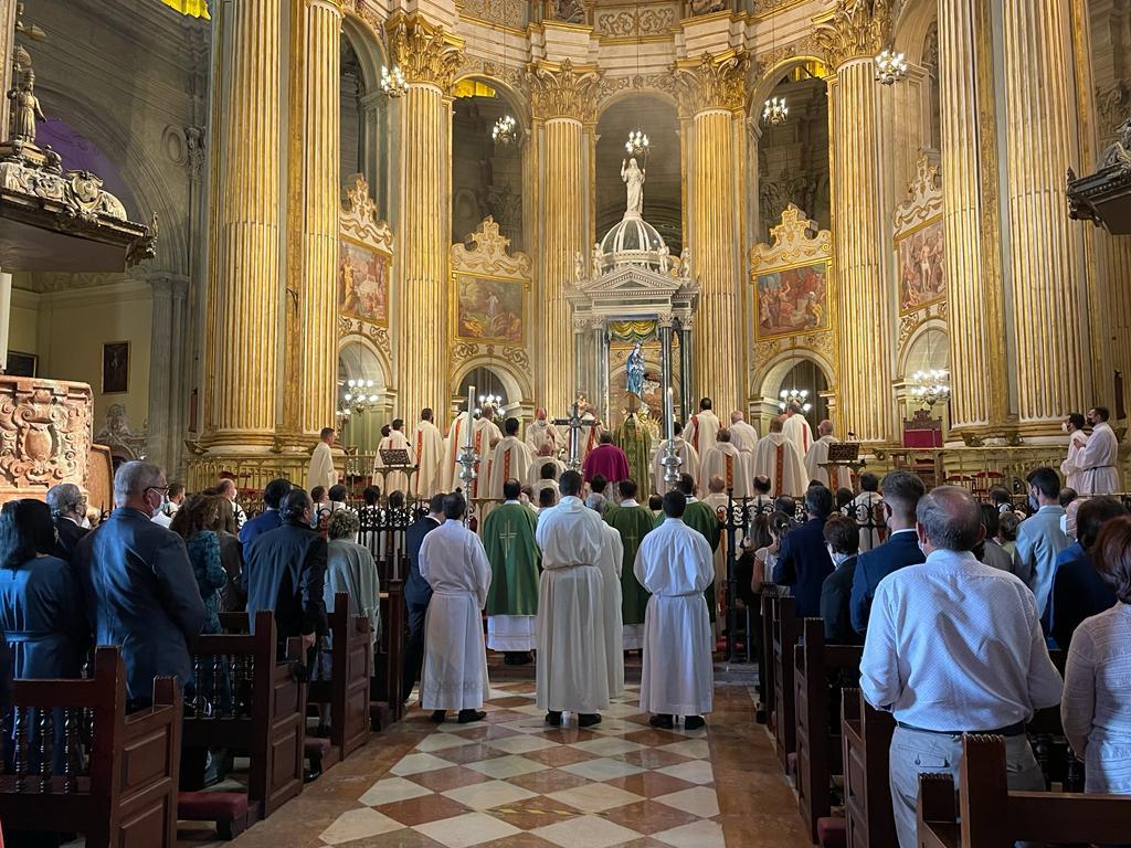 Ordenación diaconal de Aaron Benzaquen, Santiago Bremermann, Eduardo Muñoz, Rafael López y Juan Manuel Caracuel // E. LLAMAS