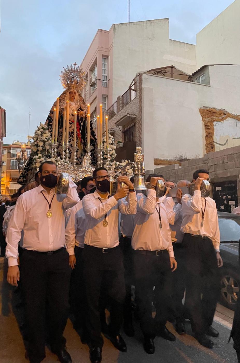 Virgen del Gran Poder (Misericordia), en rosario de la aurora // V. FLORES