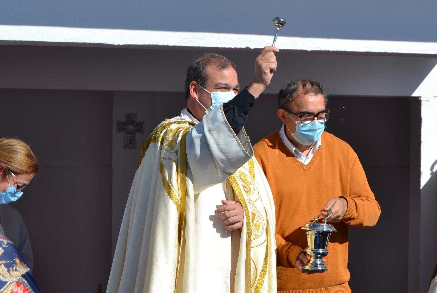 Bendición de las viviendas de integración social de Cáritas