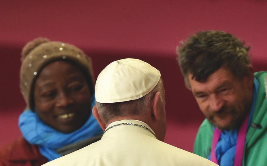 El Papa invita a los comunicadores a hablar con el corazón