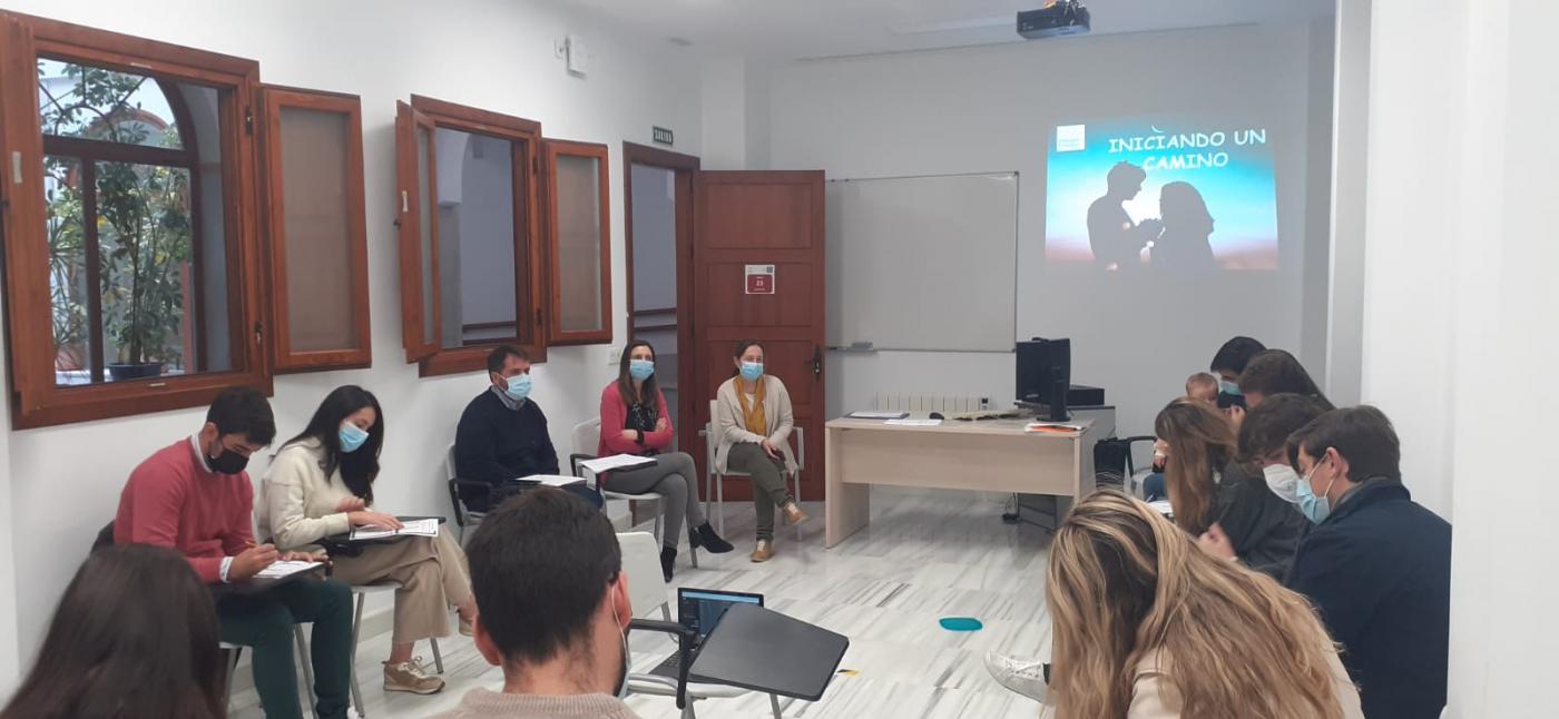 «Buscábamos acompañamiento en nuestro noviazgo y nos encontramos con la noticia de la Escuela de Novios +Q2»