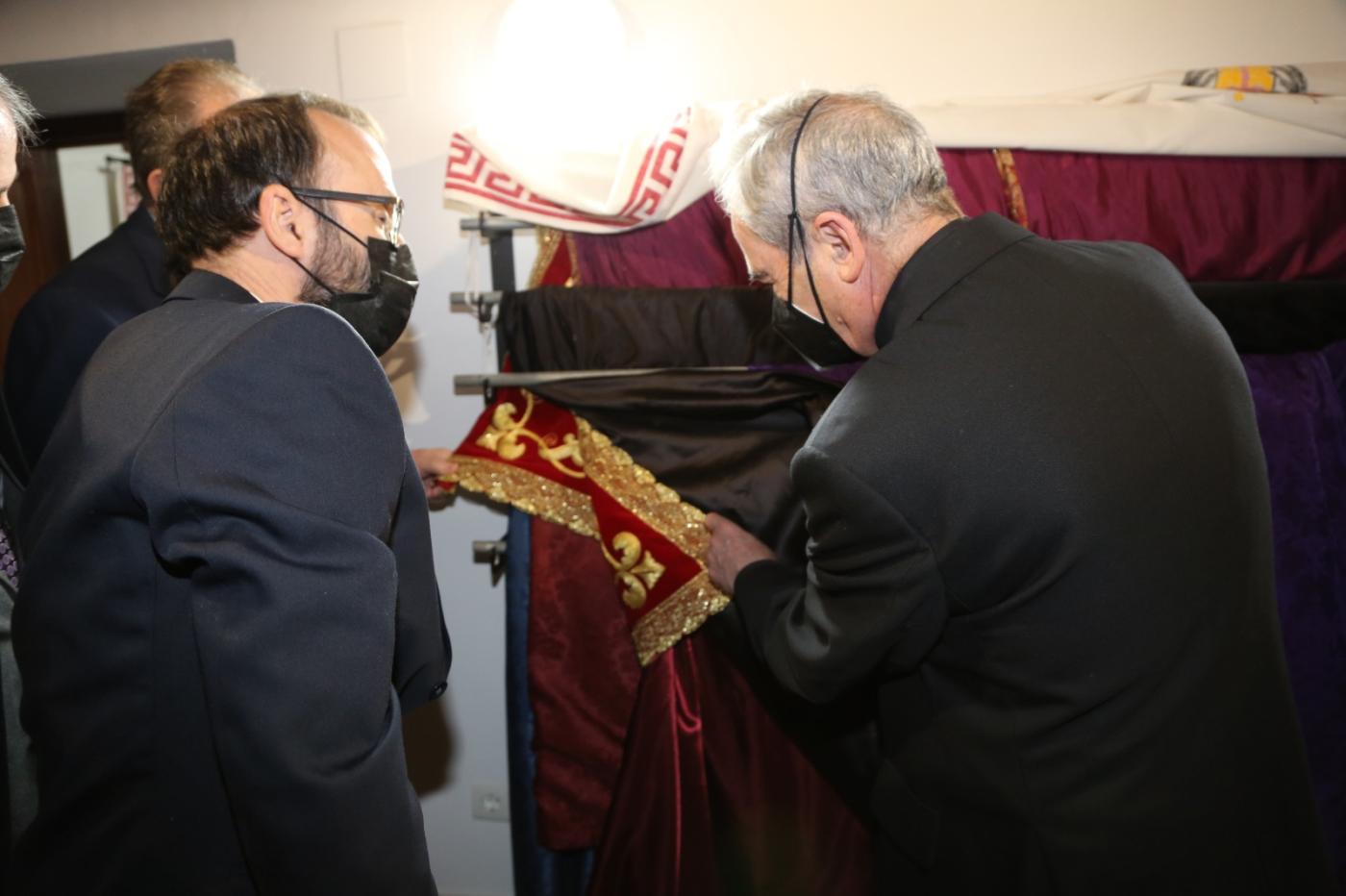 Visita Pastoral de D. Jesús Catalá a la parroquia de Santa María de la Amargura // N. CARO