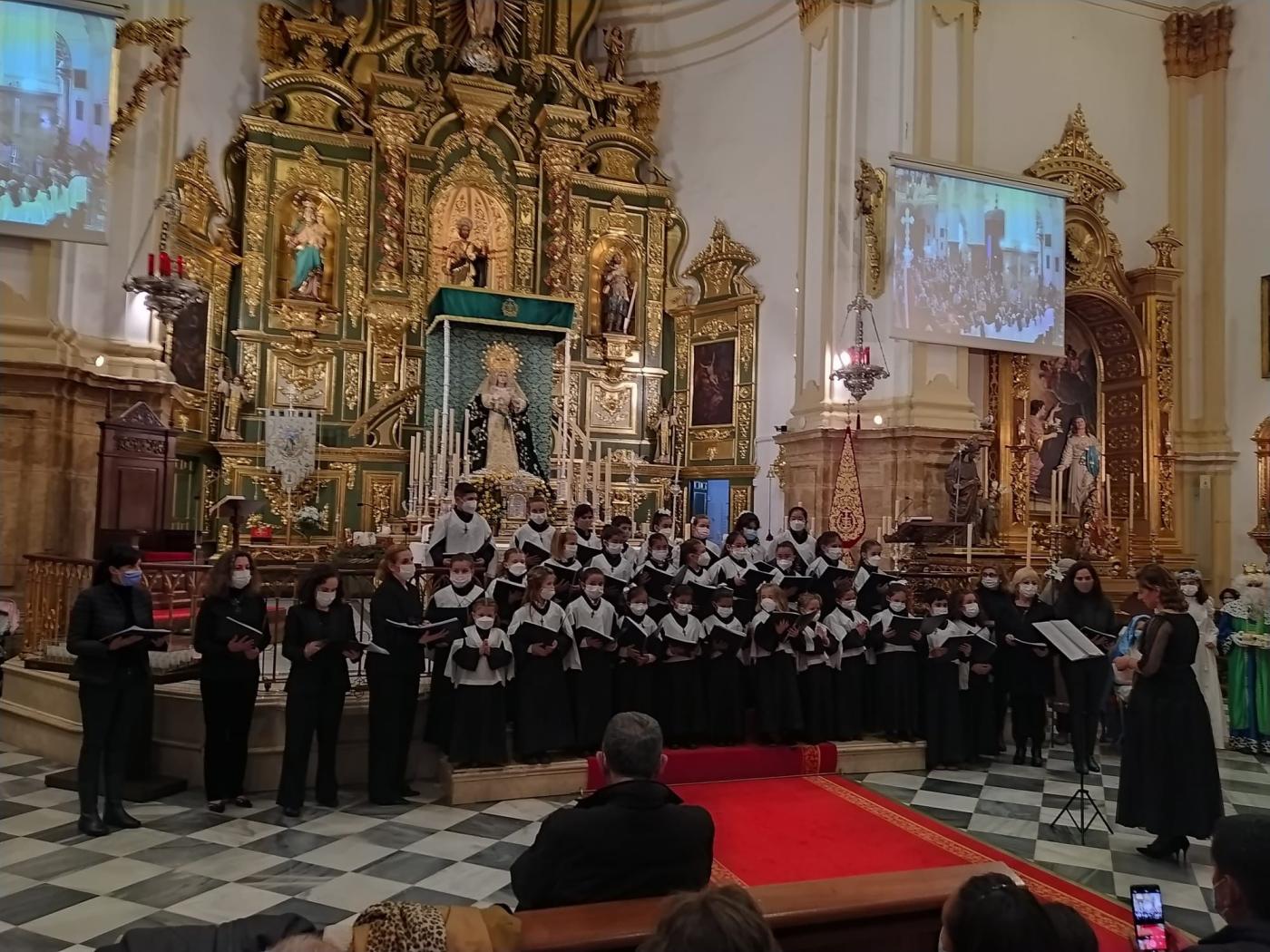 La Escolanía de la Encarnación de Marbella pone música a la Navidad