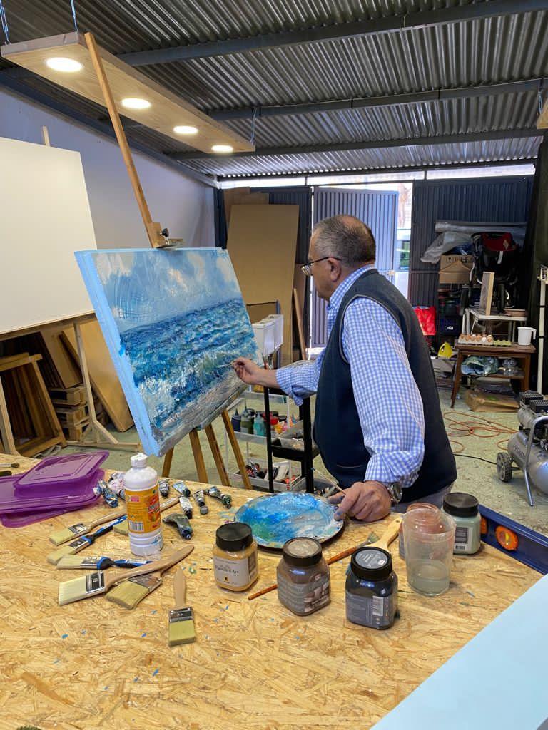 José Luis Linares en su taller