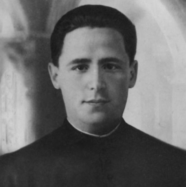 Conoce más a Miguel Romero. «Siempre tendrá un hueco especial en su parroquia de Coín»