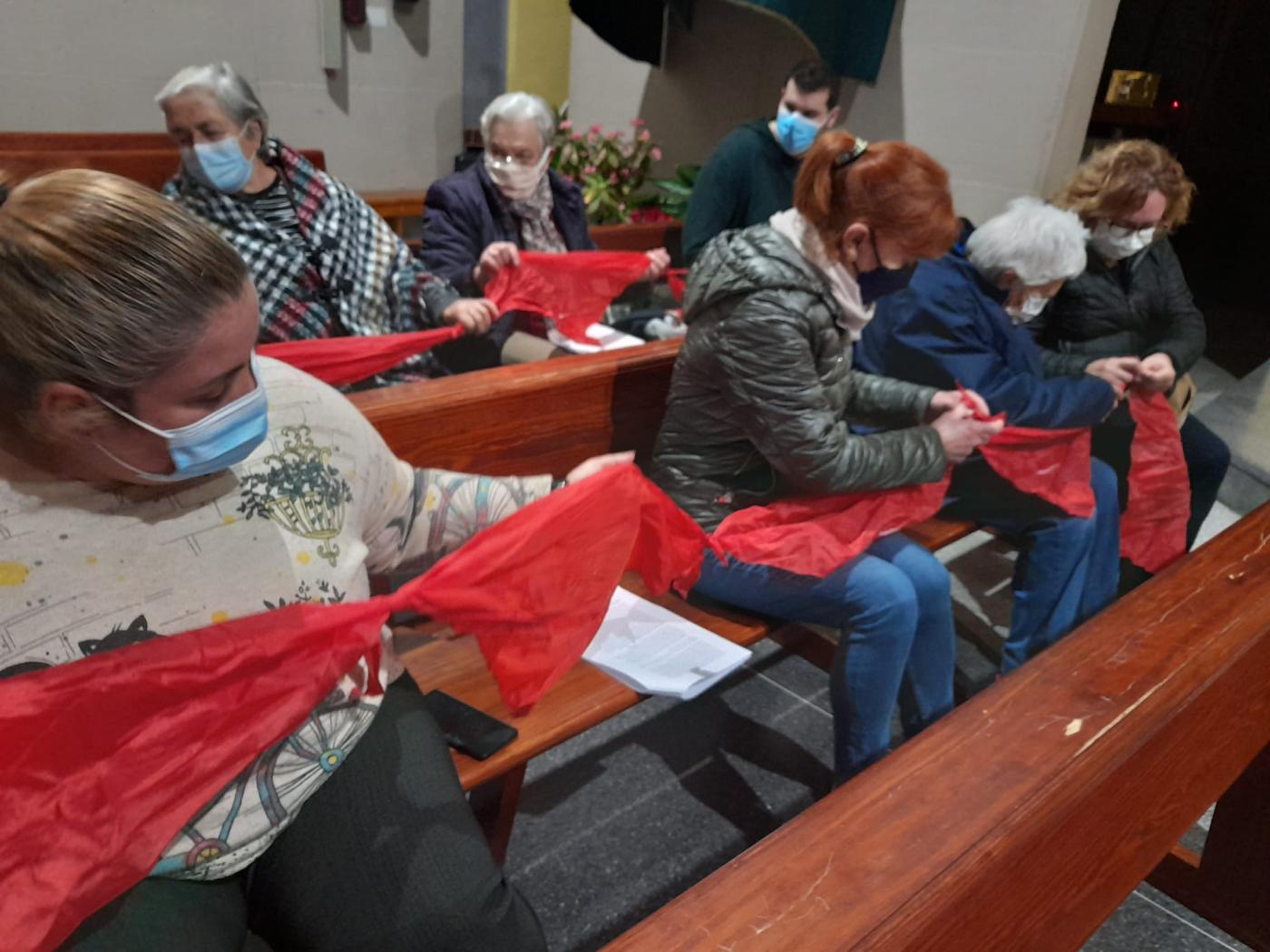 Igualeja, Benagalbón, Marbella, Cristo Rey, Santa Inés y Mijas-Costa se unen en oración por el fin de la guerra en Ucrania