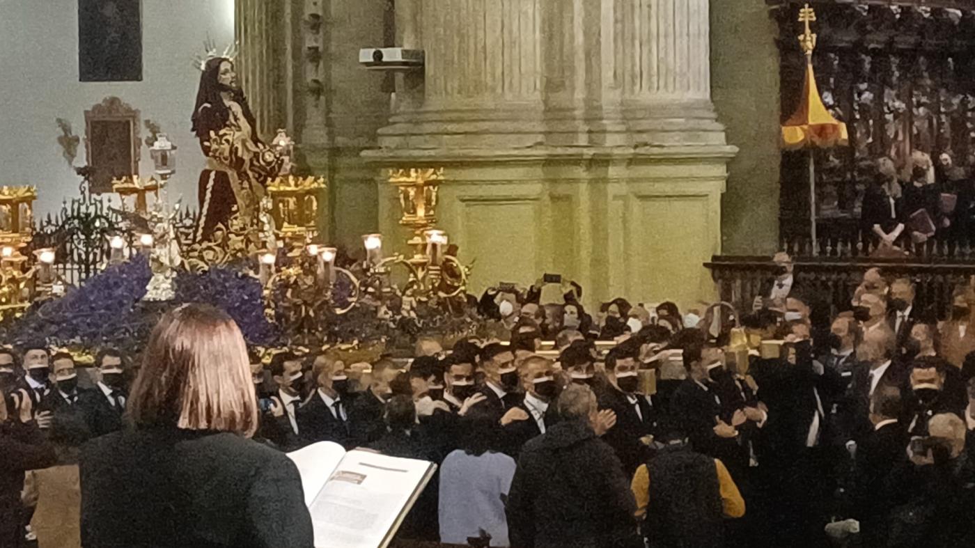 La Catedral acoge el “Santo Vía Crucis por la paz con motivo del Centenario”
