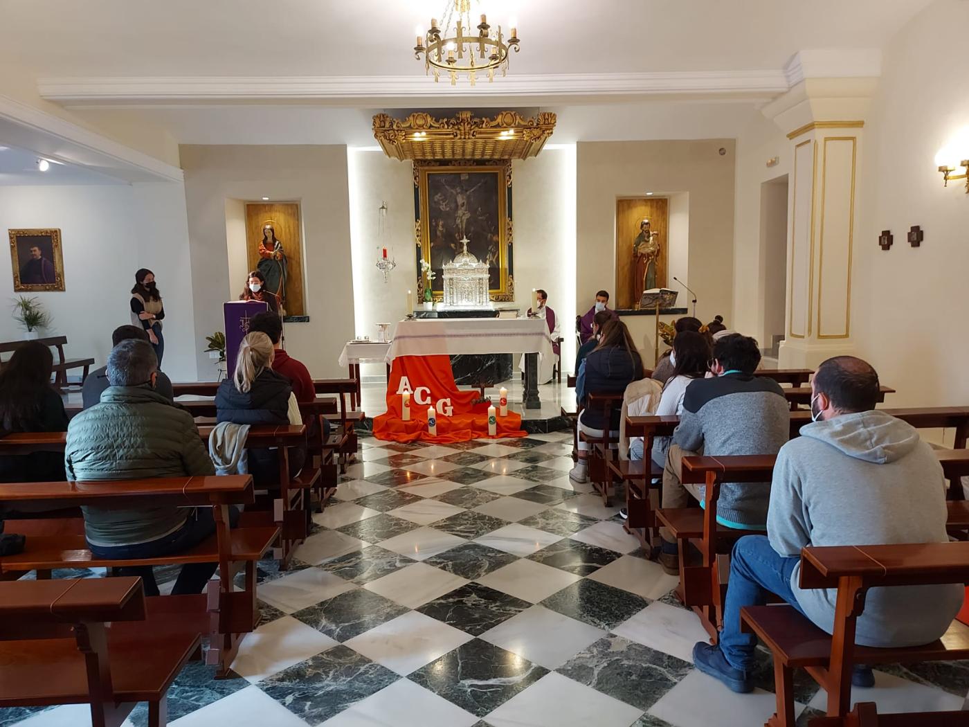 Ejercicios Espirituales para jóvenes celebrados en Villa Nazaret