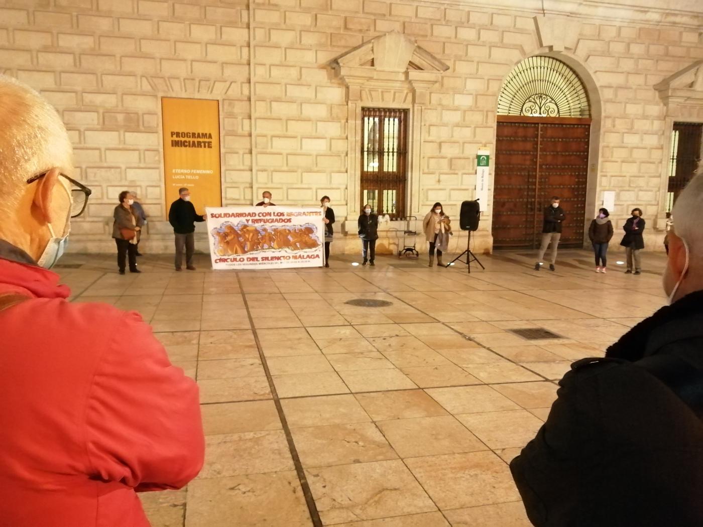 Círculo en memoria de las guerras y conflictos olvidados