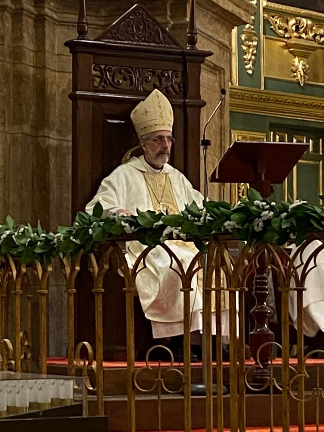 Luis Marín de San Martín, OSA, subsecretario del Sínodo de los Obispos, presidió la Eucaristía en la parroquia de Ntra. Sra. de la Encarnación de Marbella