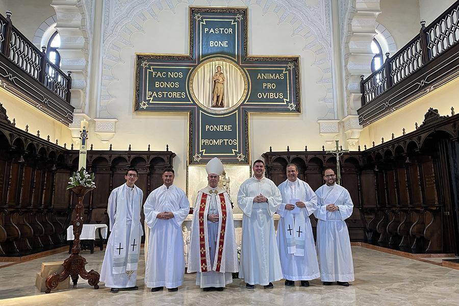 Rito de Admisión a órdenes en el encuentro del presbiterio en la fiesta de san Juan de Ávila 2022 // E. LLAMAS