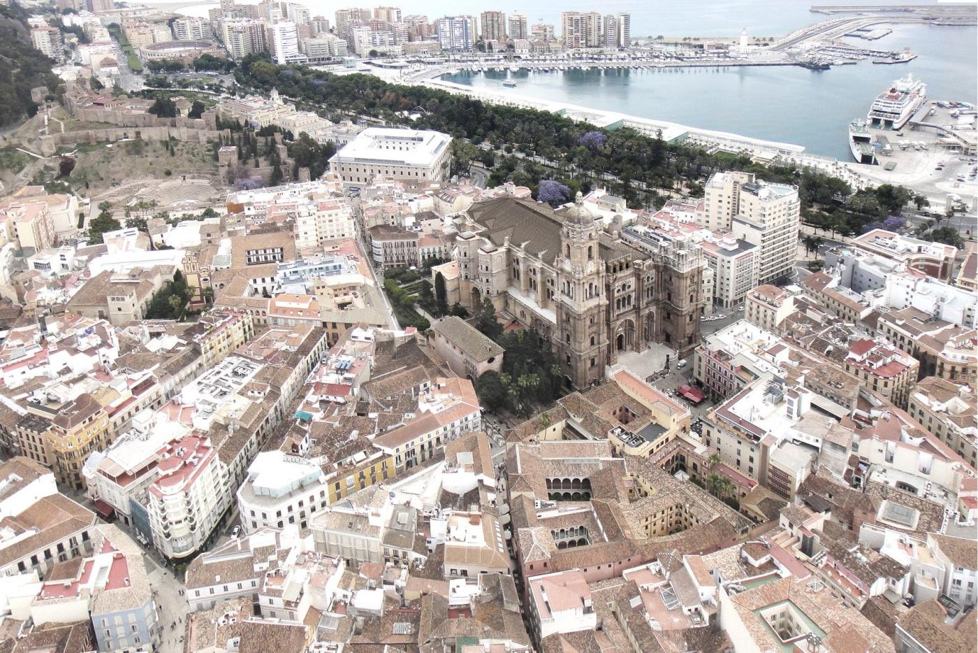 El Cabildo de la Catedral de Málaga adjudica la obra de construcción de las cubiertas