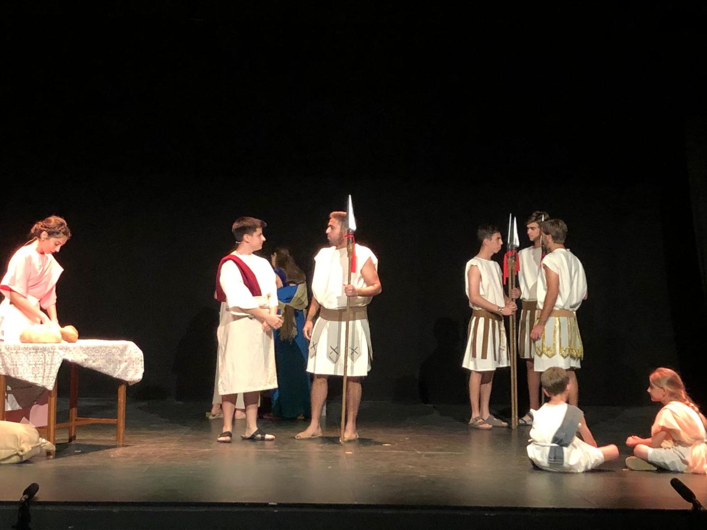 Momento de la representación de la obra Martyres Malacae, sobre la vida de San Ciriaco y Santa Paula