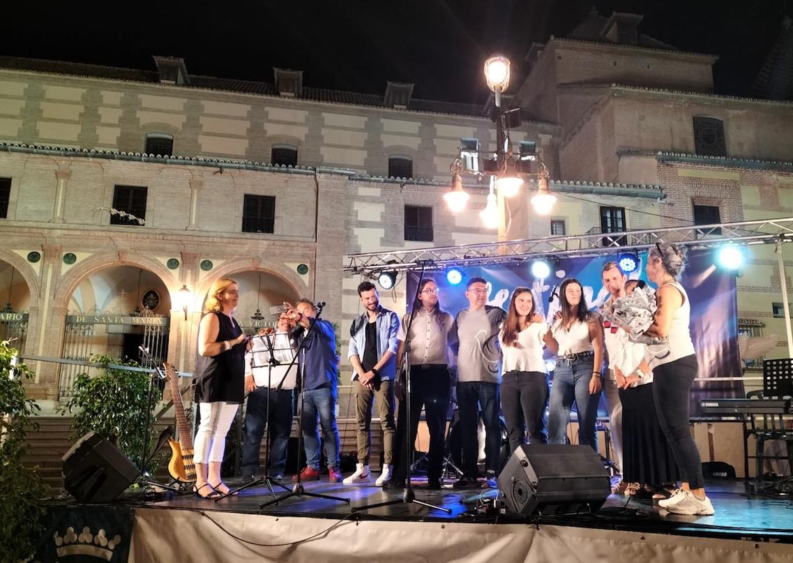 Más de 600 laicos, religiosas y sacerdotes celebraron Pentecostés al son del Espíritu