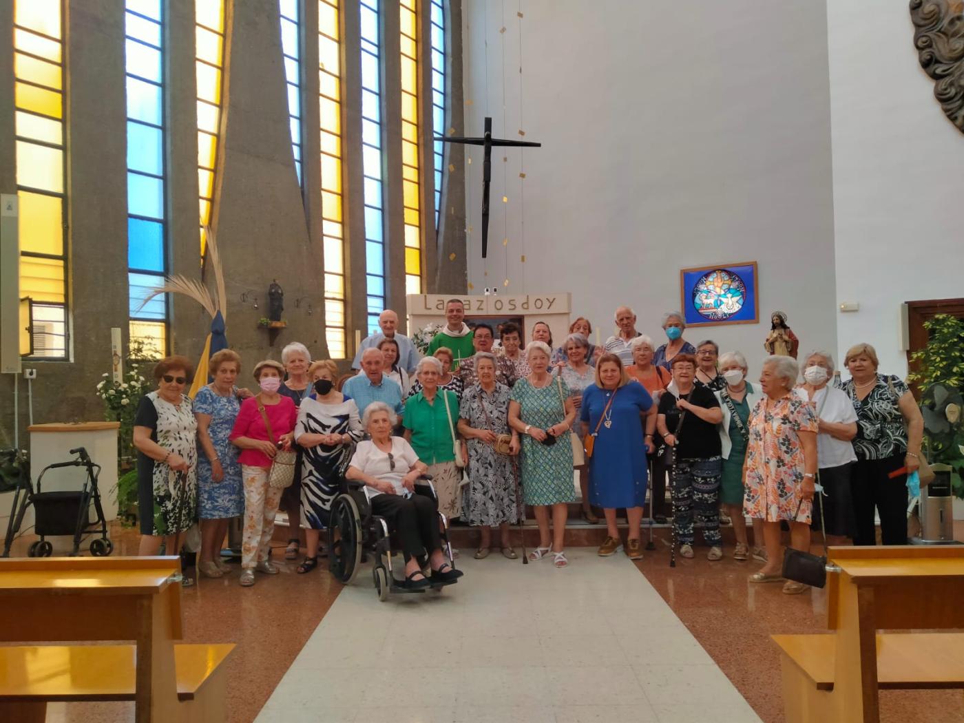 Vida Ascendente clausura el curso con una Eucaristía en la parroquia Ntra. Sra. de la Paz