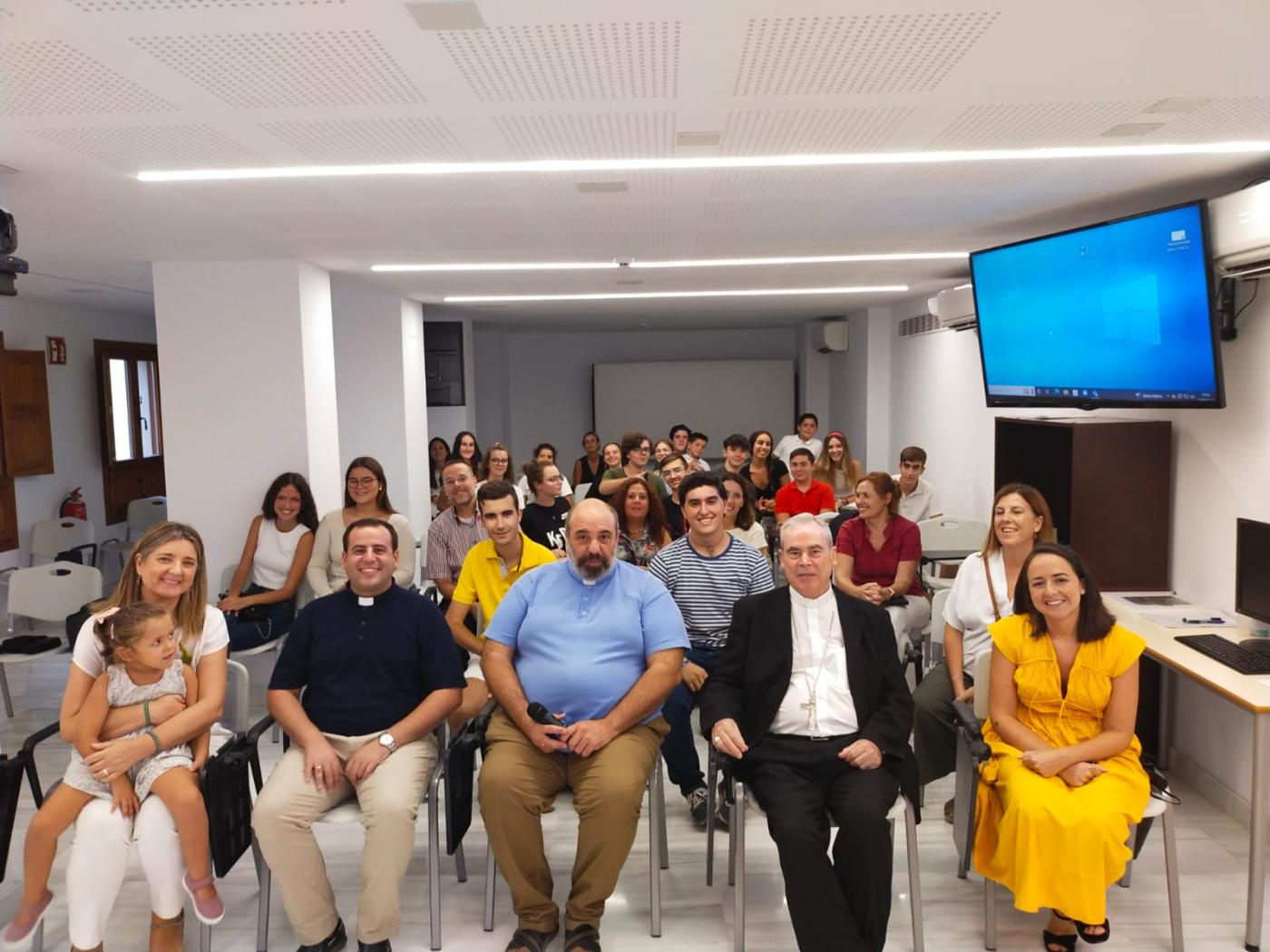 «Tenemos muchos retos y esperanzas para ser laicos que perseveran en la misión y la vocación»