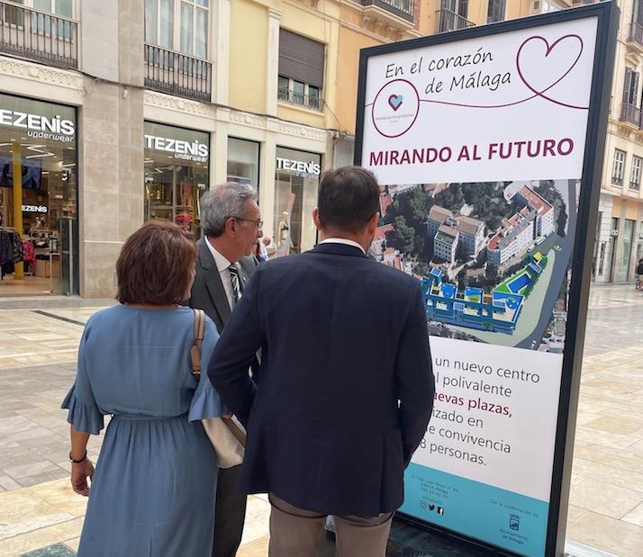 Exposición Hermanas Hospitalarias en calle Larios