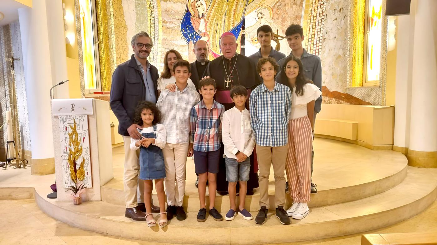 «La oración de la Iglesia es lo que sostiene a las familias en misión»