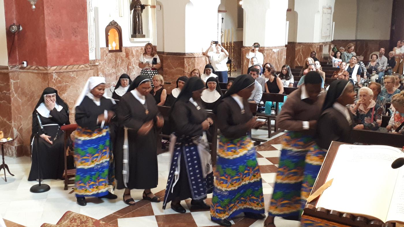 Una nueva clarisa en el barrio de Capuchinos