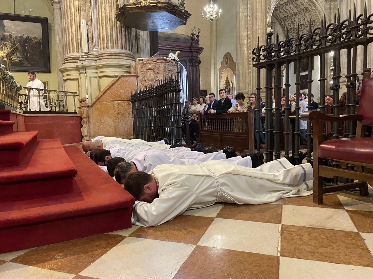 ¿Qué es el diaconado permanente?