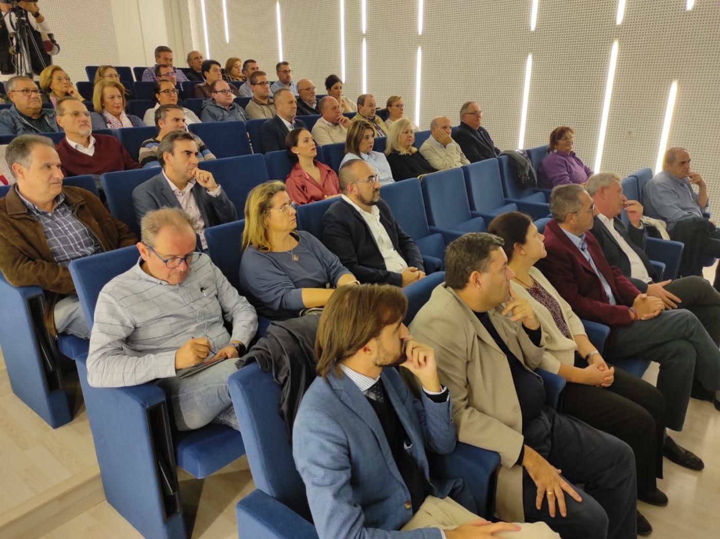 Las cofradías de Vélez se forman en Eclesiología, Liturgia, Espiritualidad y Cristología