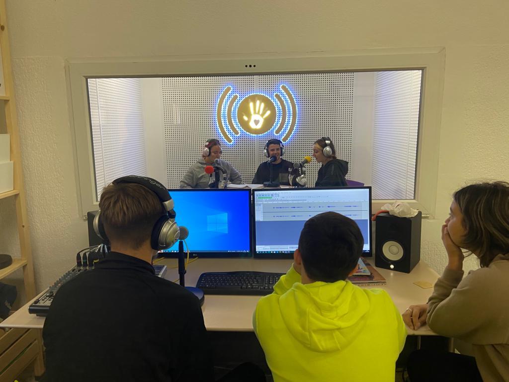 La primera Navidad, contada en vivo en Radio Misioneras