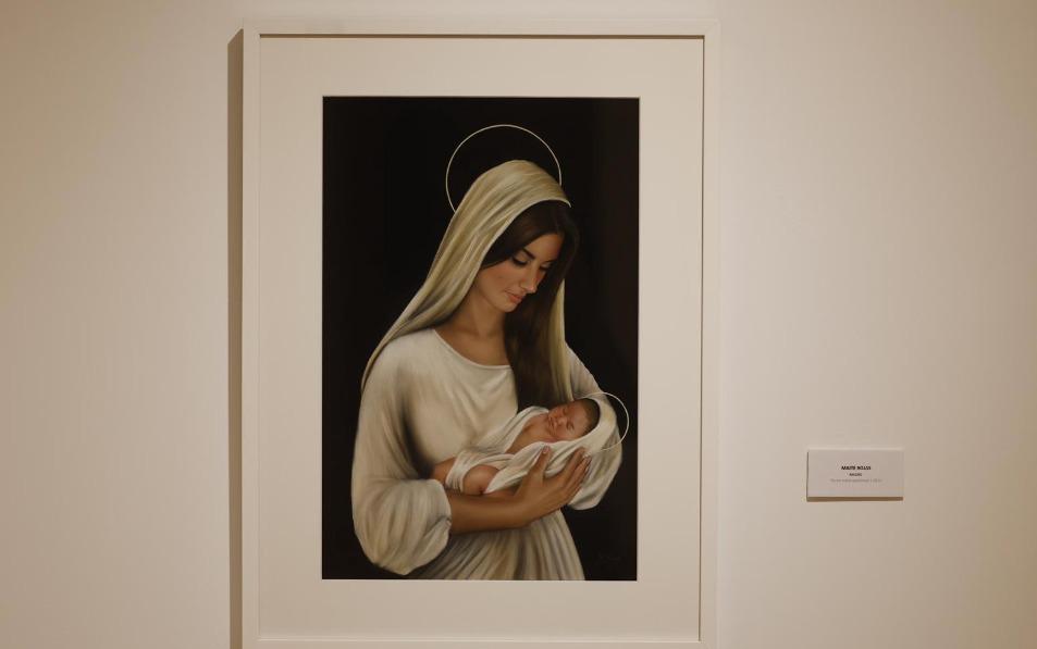 'Silencio, el niño duerme', de Raúl Berzosa, es una de las postales que se puede ver en el Centro Cultural María Victoria Atencia