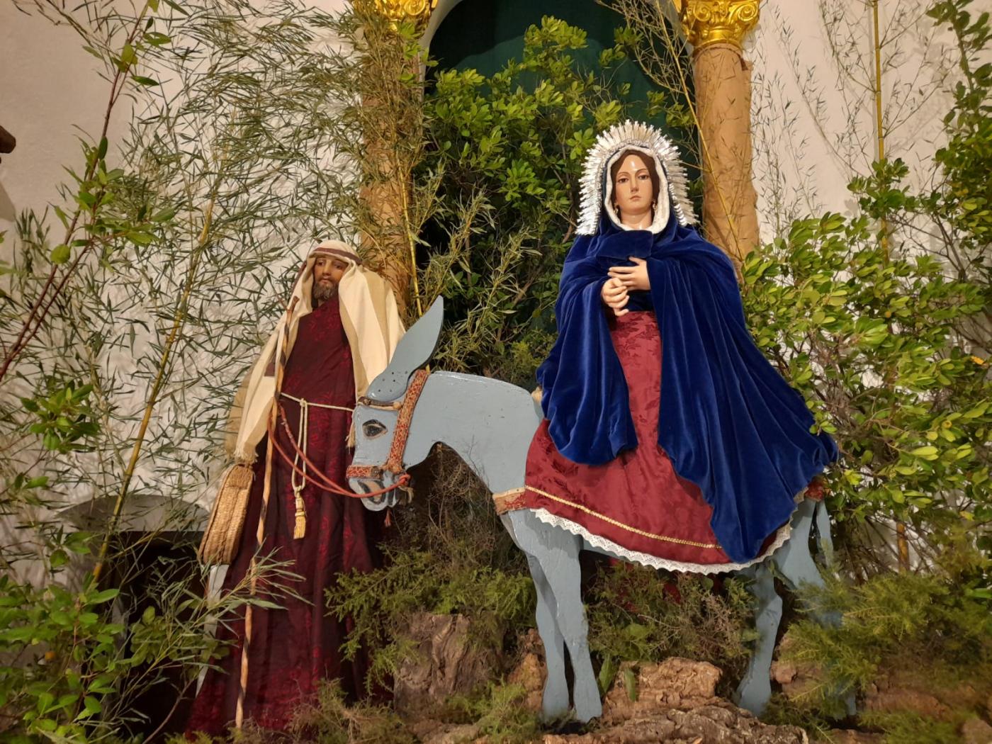 Los vecinos de Algatocín acompañan a la Sagrada Familia en su búsqueda de posada