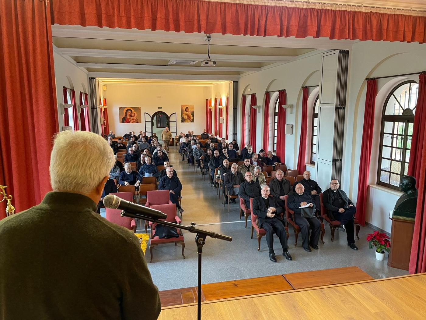 La Anunciación, hilo conductor del retiro de Adviento del clero, por el claretiano José Manuel Caselles