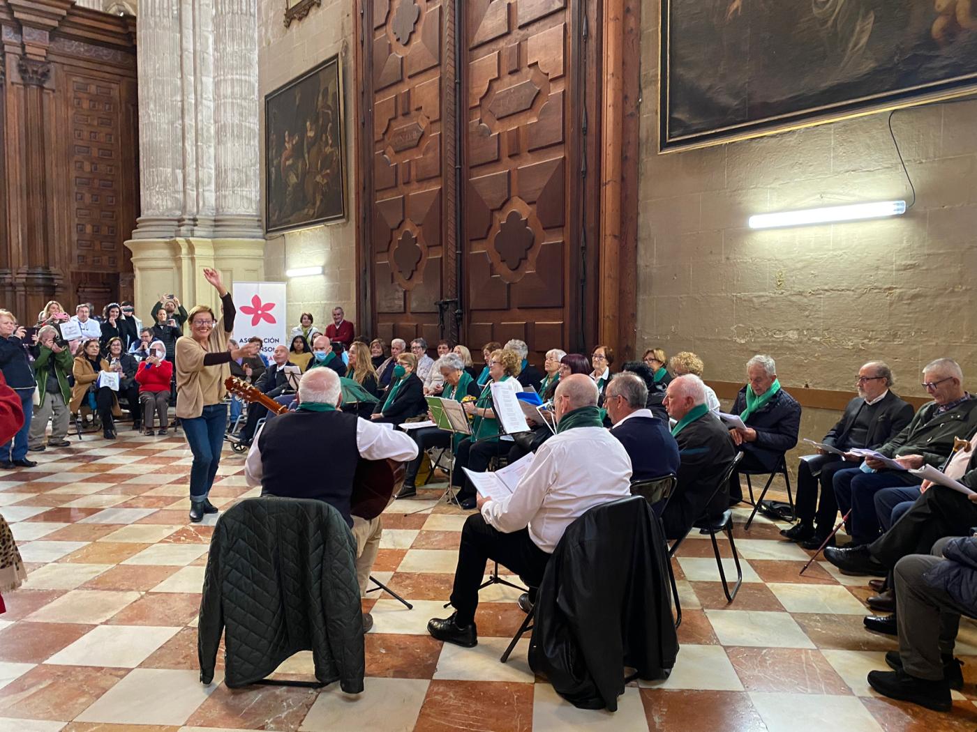 El coro de Párkinson Málaga canta a la Navidad en la Catedral