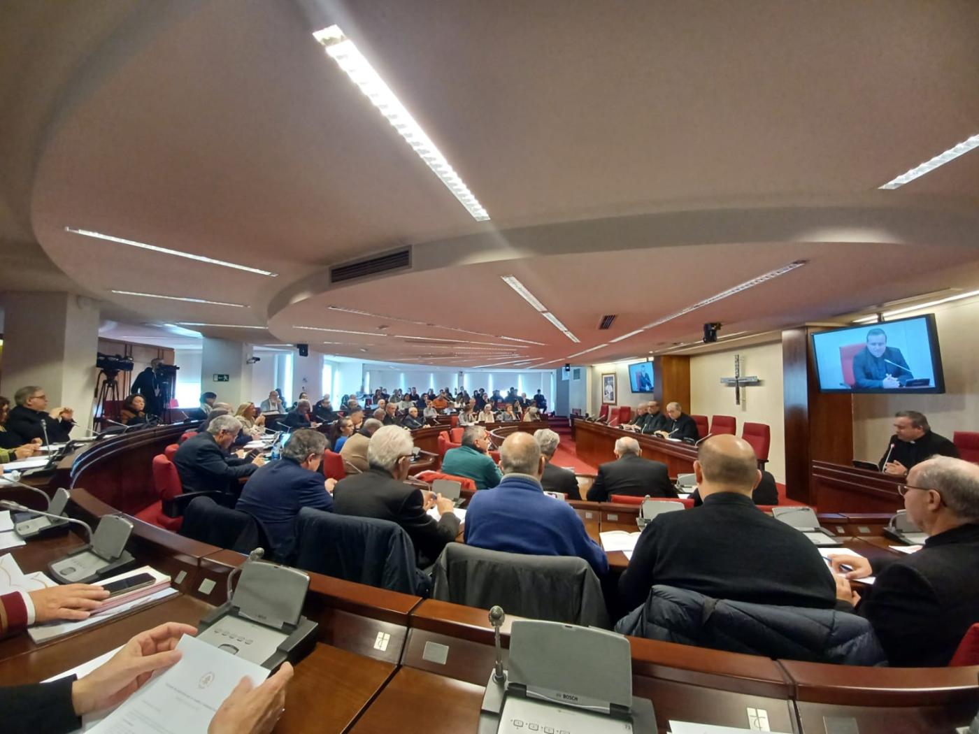 La Iglesia española pone en común el trabajo sinodal de cara a la fase continental