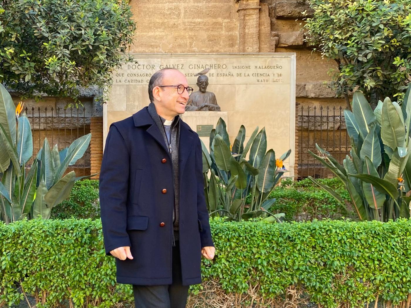 La diócesis de Santander recibe al delegado de Liturgia de Málaga