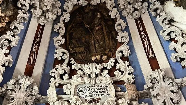 «En un patio de vecinos descubrieron un camarín del siglo XVIII, el de la Casa de las Monjas»