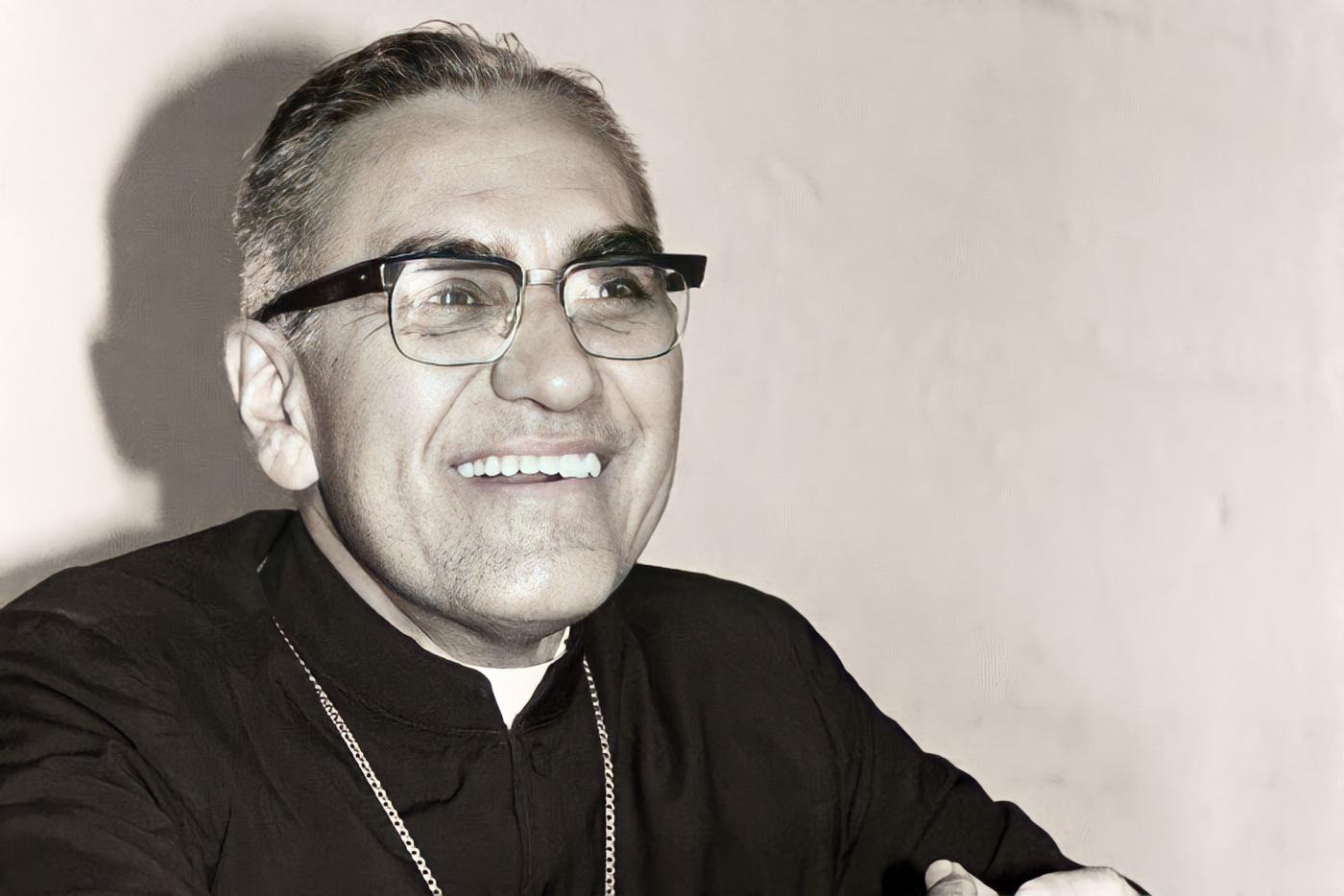 San Óscar Romero, mártir hasta después del martirio