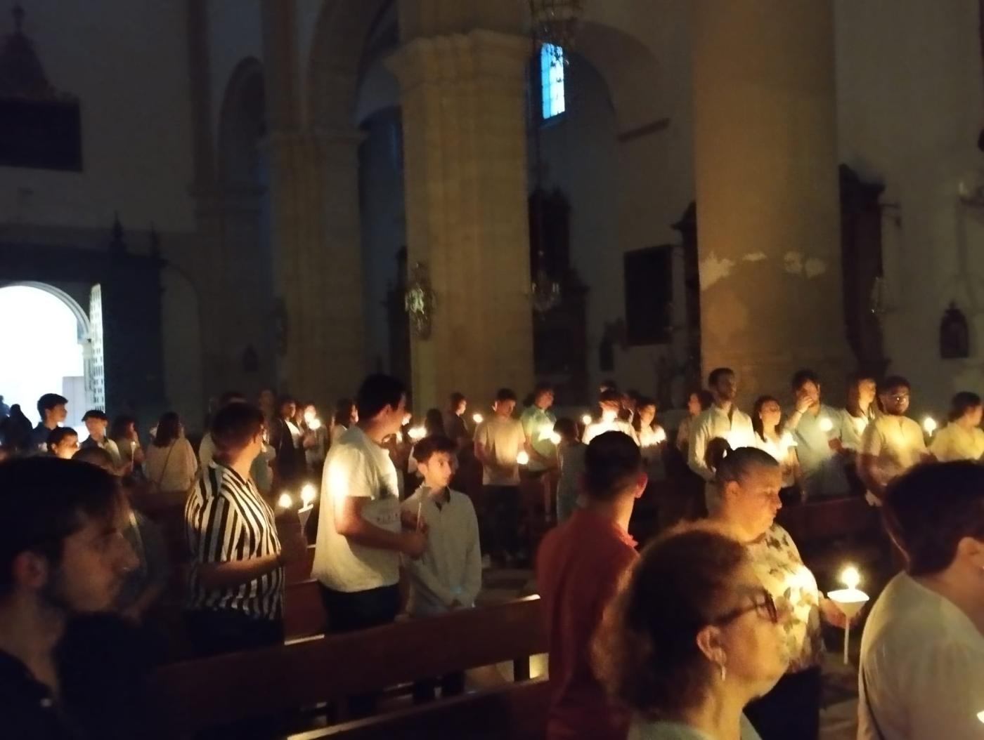 Jóvenes de Antequera celebran juntos la Pascua