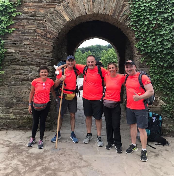 «He sido tutor de estos alumnos en primaria, caminar con ellos hasta Santiago de Compostela para concluir secundaria me hace mucha ilusión»