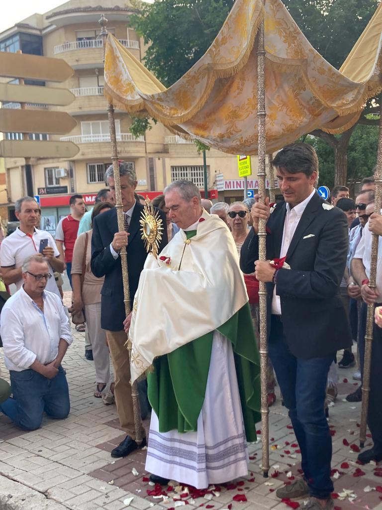 Se inaugura la primera capilla de Adoración Perpetua en Málaga capital, con más de 400 adoradores