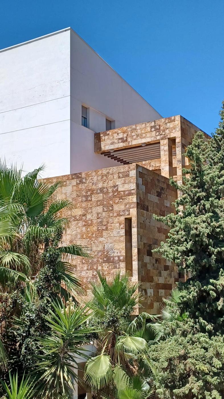 Fachada de la parroquia de Ntra. Sra. de Gracia tras su restauración