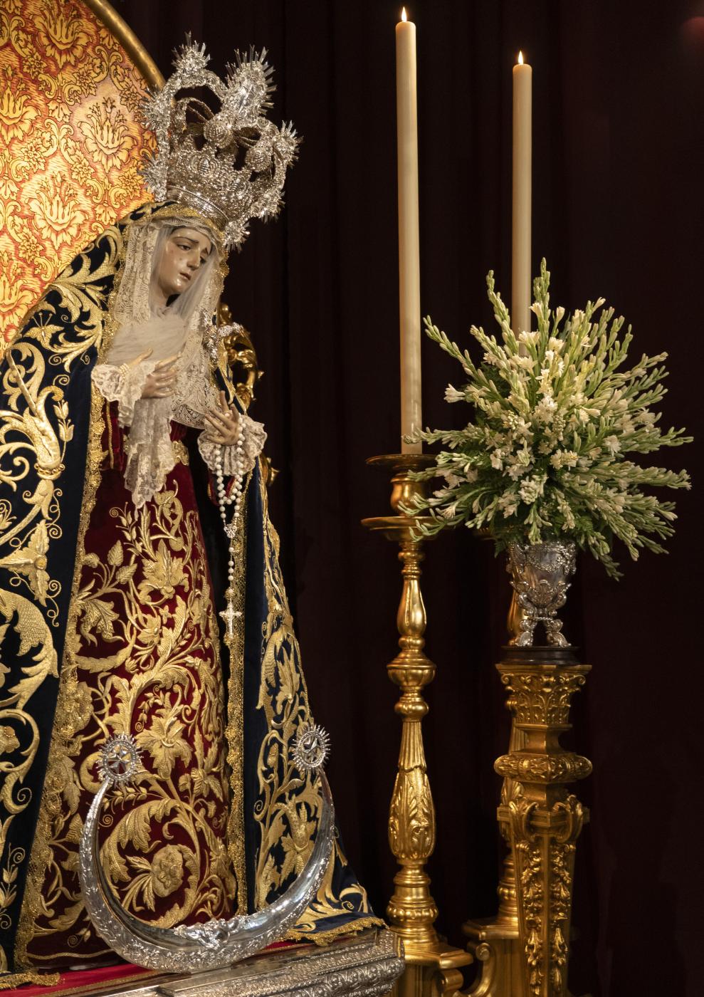 Nuestra Señora de los Dolores (San Juan), en su besamanos anual por la festividad de los Dolores // PACO VALLEJO