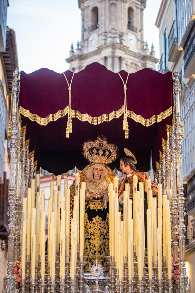 Virgen del Patrocinio que se venera en la parroquia de San Felipe Neri, por las calles de la capital