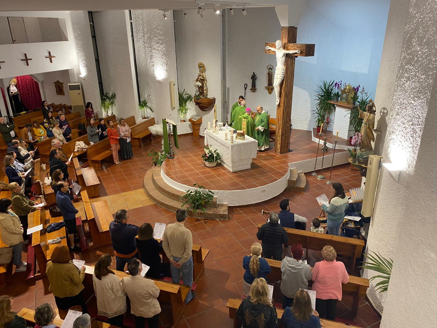 «La parroquia es un "corazón" que bombea vida en nuestro pueblo»