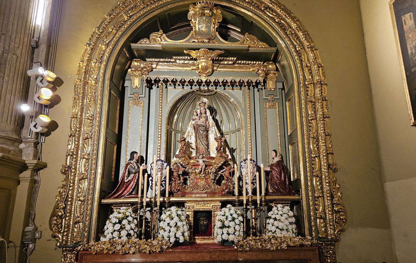 La Virgen de los Reyes
