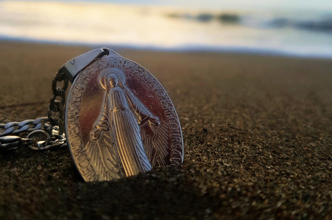 Nuestra Señora de las Gracias de la Medalla Milagrosa