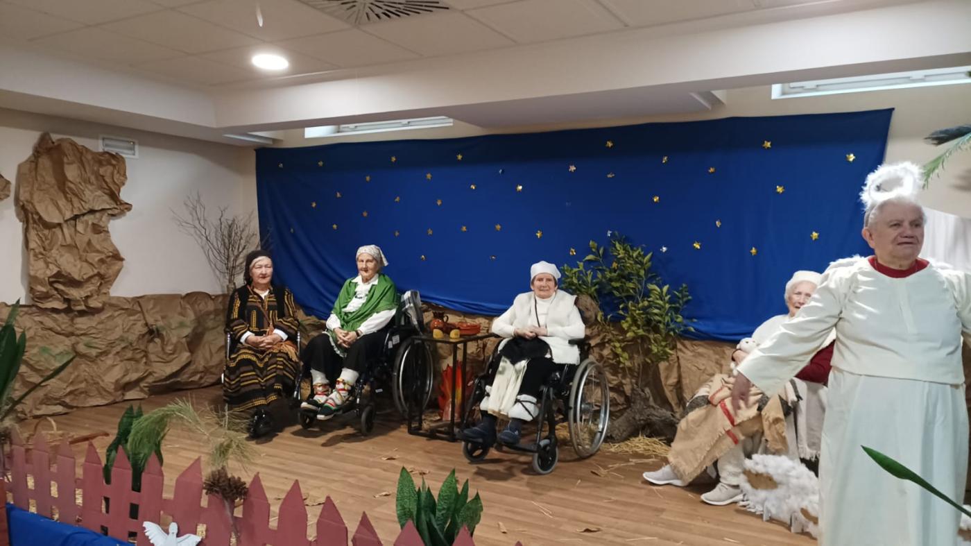 Belén Viviente en la Residencia de Madre Carmen